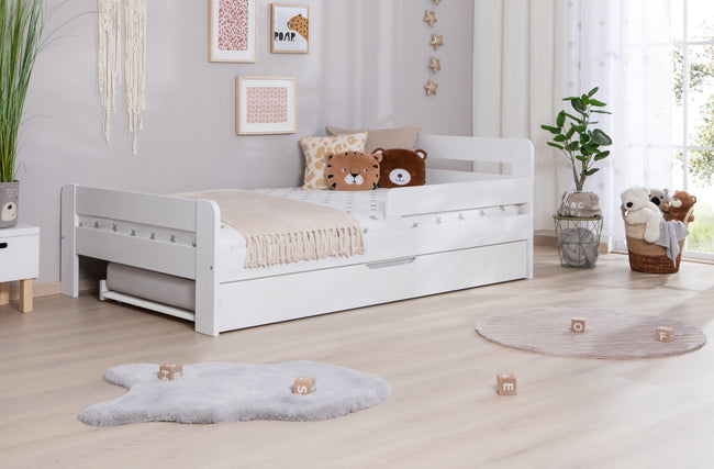 Einzelbett mit Rausfallschutz "Bennet" 120x200 Kiefer massiv