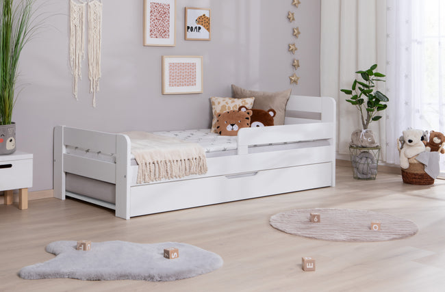 Einzelbett mit Rausfallschutz "Bennet" 100x200 Kiefer massiv