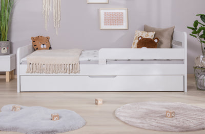 Einzelbett mit Rausfallschutz "Bennet" 90x200 Kiefer massiv