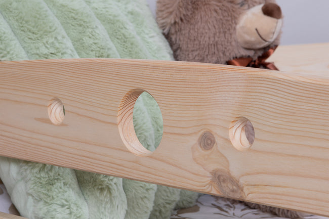 Einzelbett Kinderbett "Eli" 120x200 Kiefer massiv