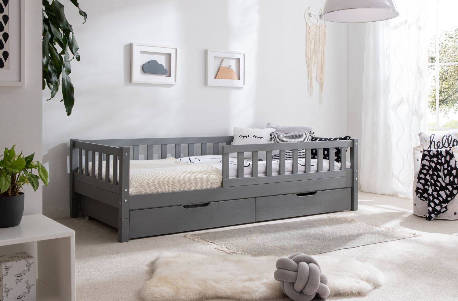 Kinderbett Hausbett 90x200 - Mit Stauraum & Tafel