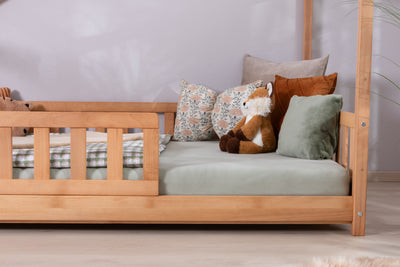 Kinderbett Hausbett "Lou" 90x200 Buche Massiv