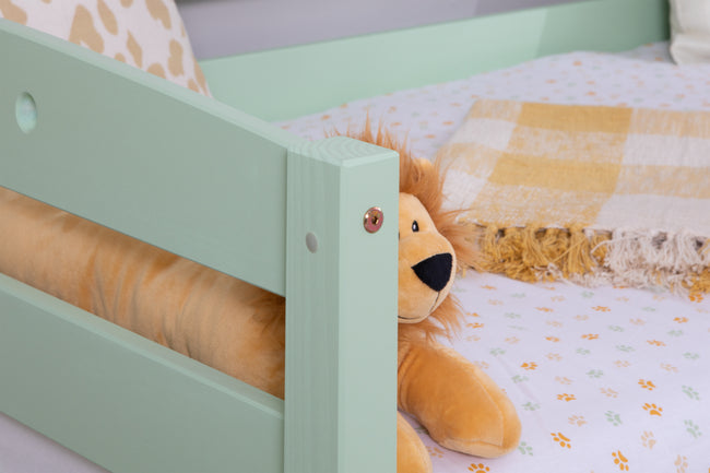 Einzelbett Kinderbett "Eli" 120x200 Kiefer massiv